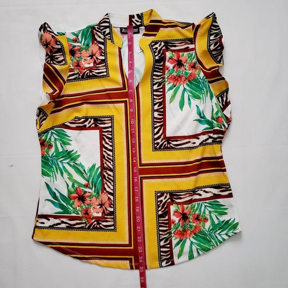 7th Avenue New York & Co. Tulip Yellow Split-Neck Flutter Sleeve Blouse Medium - Picture 12 of 12